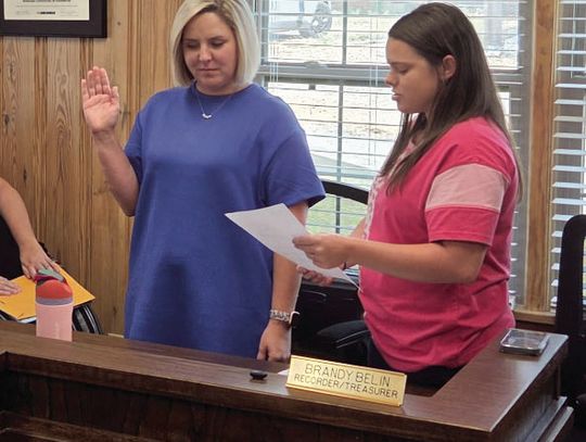 City Council Confers Cantrell