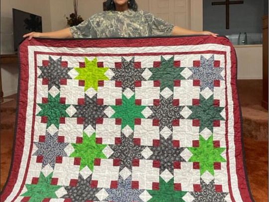 Hogskin Holidays Quilt Show Winners