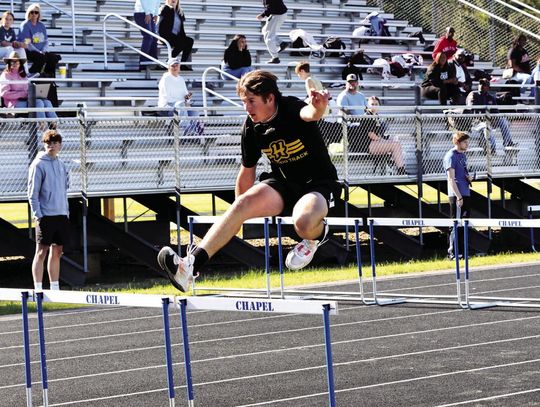 Jr. Bulldogs Compete in Track Meet