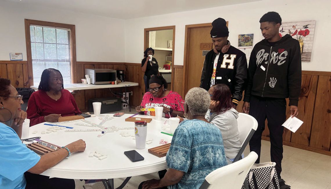 Exciting Day for Hampton Juniors and Seniors at the Calhoun County Senior Citizens Center