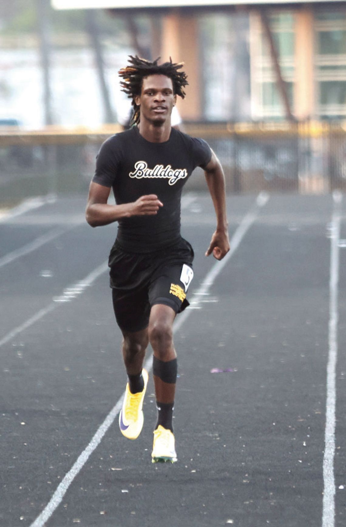 Hampton Track and Field Compete in El Dorado Hampton Track and Field Compete in El Dorado