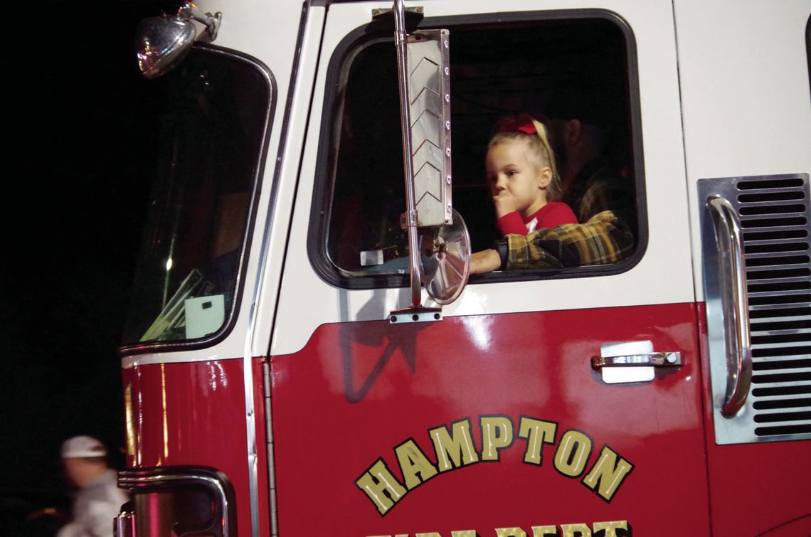 Rockin' 'Round the Christmas Parade